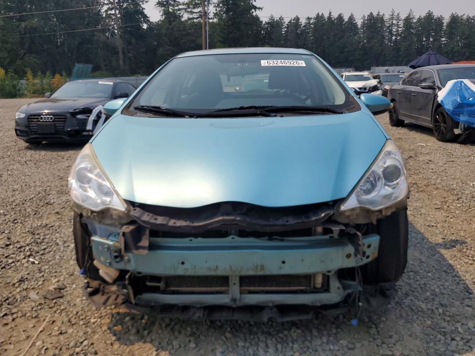 Photo 5 from auction – 2014 TOYOTA PRIUS C with VIN JTDKDTB33E1061592