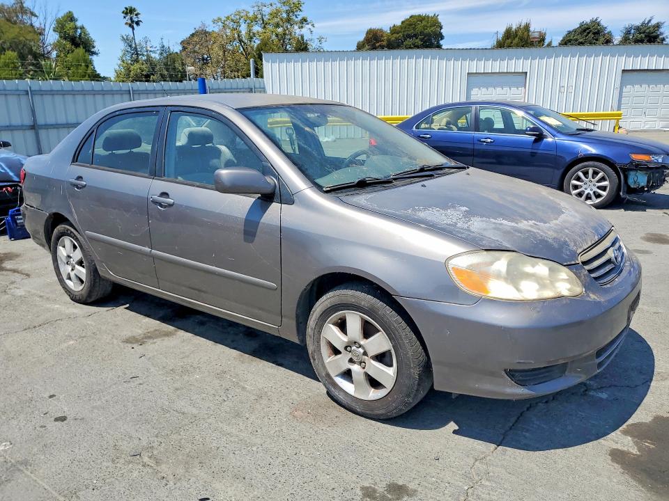 Photo 4 from auction – 2004 TOYOTA COROLLA with VIN 1NXBR38E04Z209989