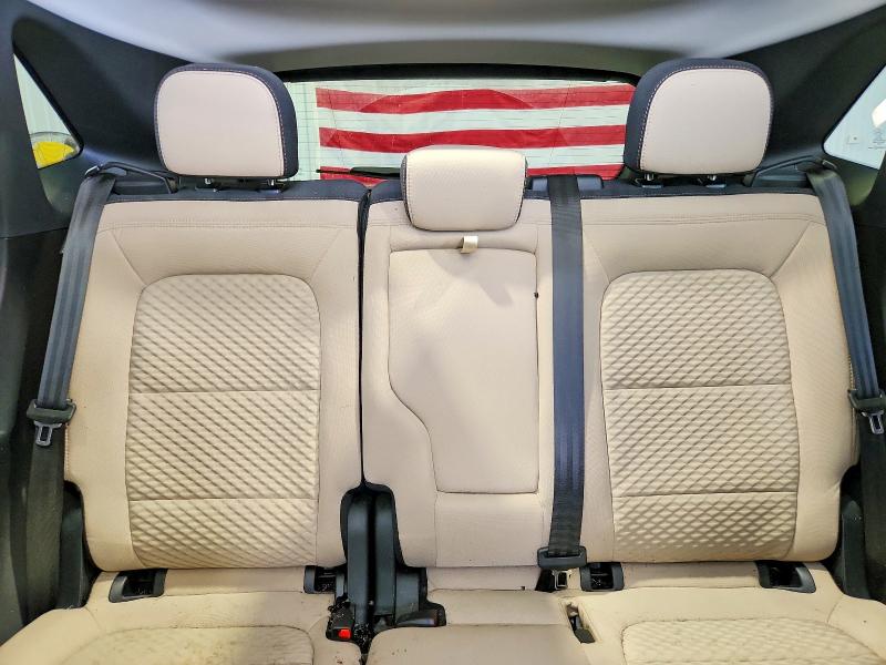 Photo 10 from auction – 2021 FORD ESCAPE with VIN 1FMCU9G68MUB00910