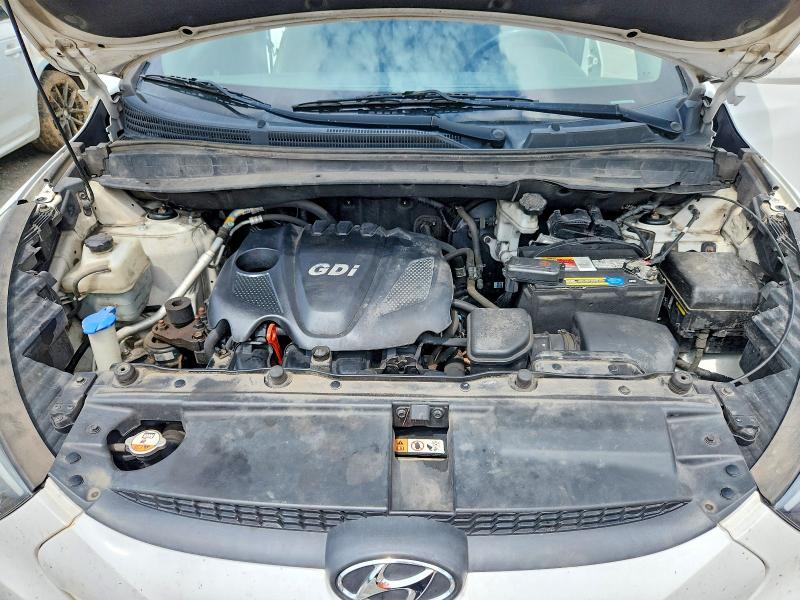 Photo 12 from auction – 2015 HYUNDAI TUCSON with VIN KM8JUCAG5FU109475