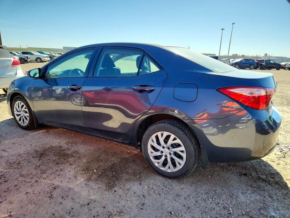 Photo 2 from auction – 2018 TOYOTA COROLLA with VIN 2T1BURHE0JC060076