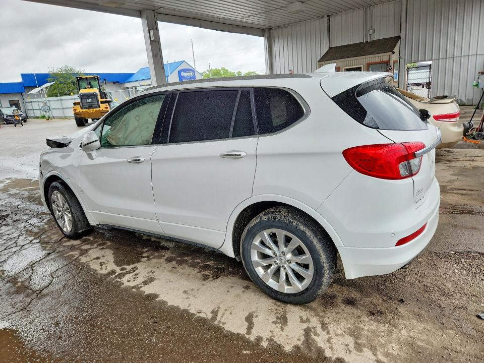 Photo 2 from auction – 2017 BUICK ENVISION with VIN LRBFXBSA1HD242225