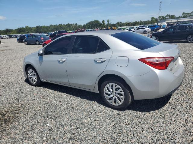 Photo 2 from auction – 2018 TOYOTA COROLLA with VIN 5YFBURHE6JP845430