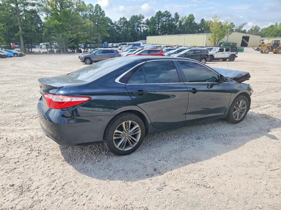 Photo 3 from auction – 2017 TOYOTA CAMRY with VIN 4T1BF1FK5HU635060