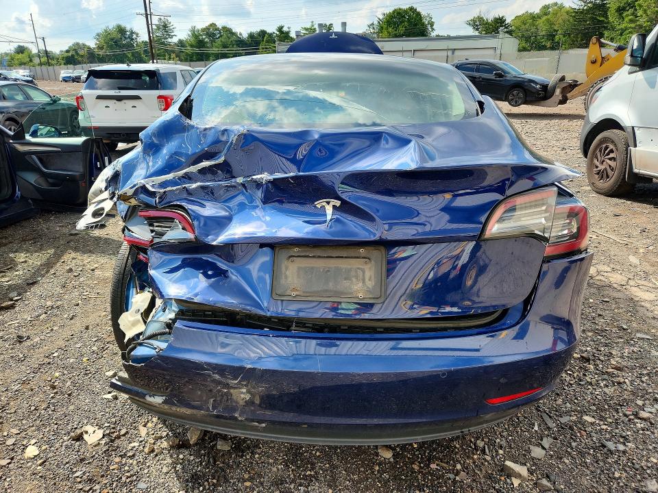 Photo 6 from auction – 2022 TESLA MODEL 3 with VIN 5YJ3E1EA7NF286475