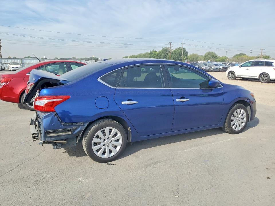 Photo 3 from auction – 2017 NISSAN SENTRA with VIN 3N1AB7AP5HY268260