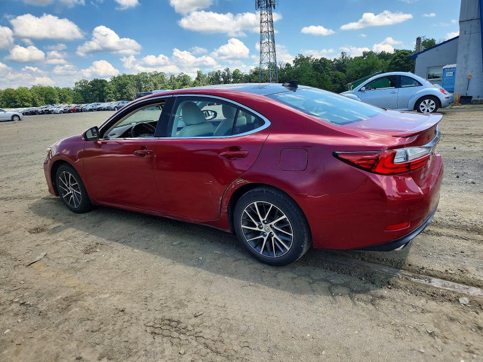 Photo 2 from auction – 2018 LEXUS ES with VIN 58ABK1GG3JU107215