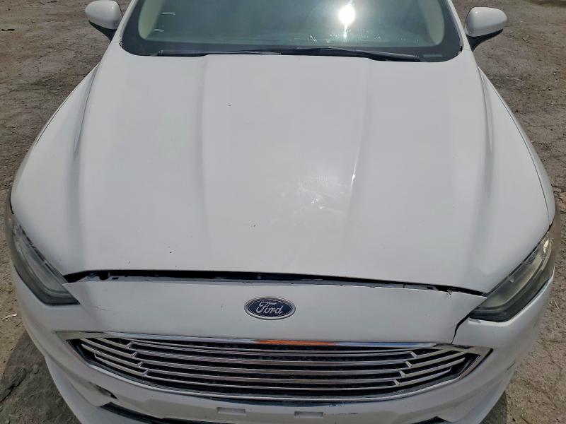 Photo 11 from auction – 2017 FORD FUSION with VIN 3FA6P0LU3HR386676