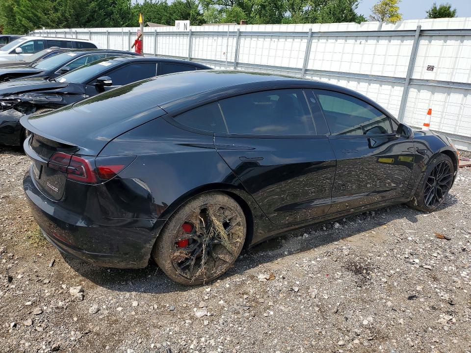 Photo 3 from auction – 2022 TESLA MODEL 3 with VIN 5YJ3E1ECXNF239443