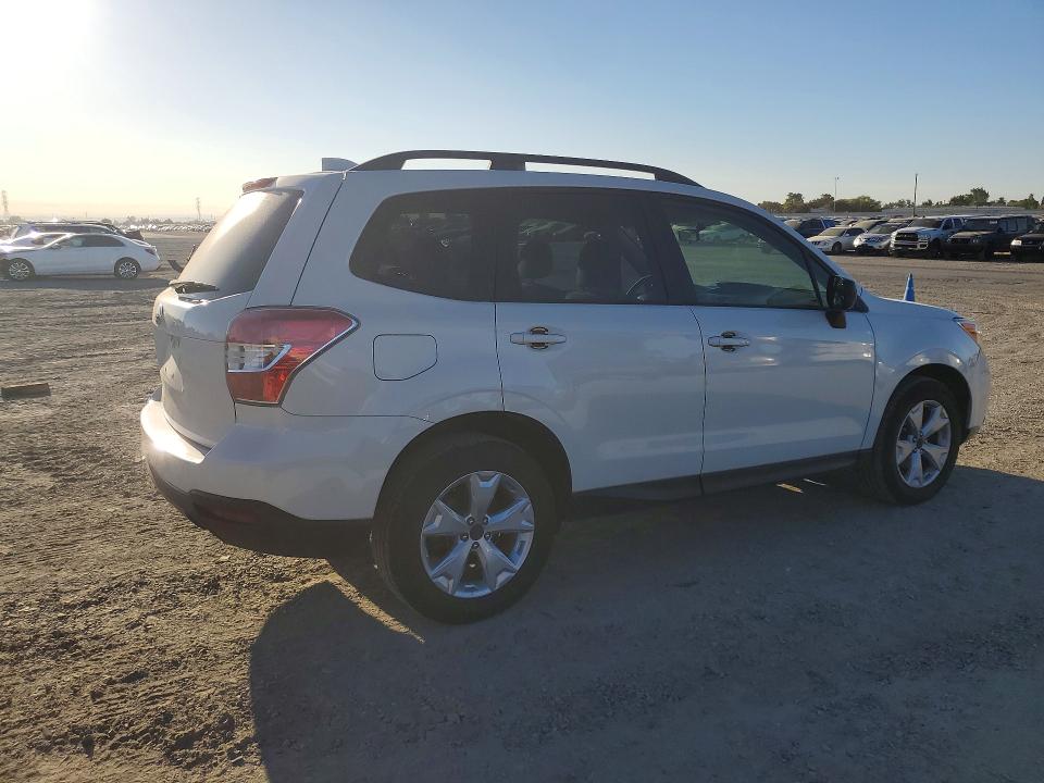 Photo 3 from auction – 2016 SUBARU FORESTER with VIN JF2SJABC4GH434714
