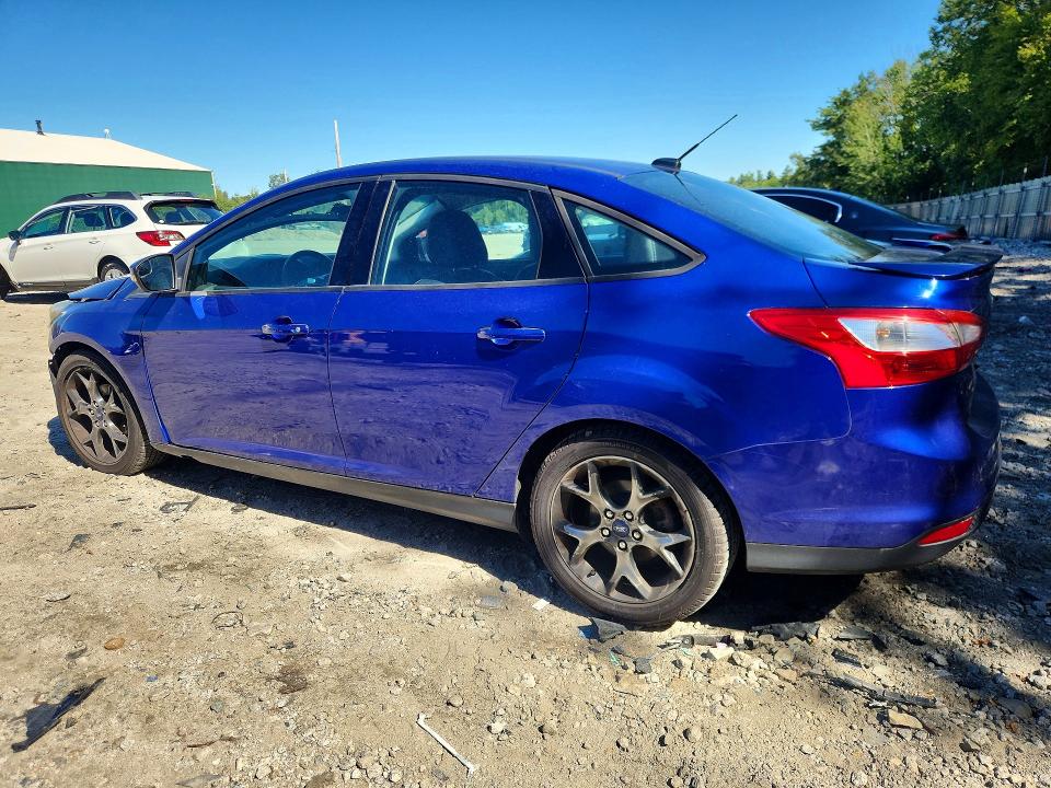 Photo 2 from auction – 2014 FORD FOCUS with VIN 1FADP3F26EL306977