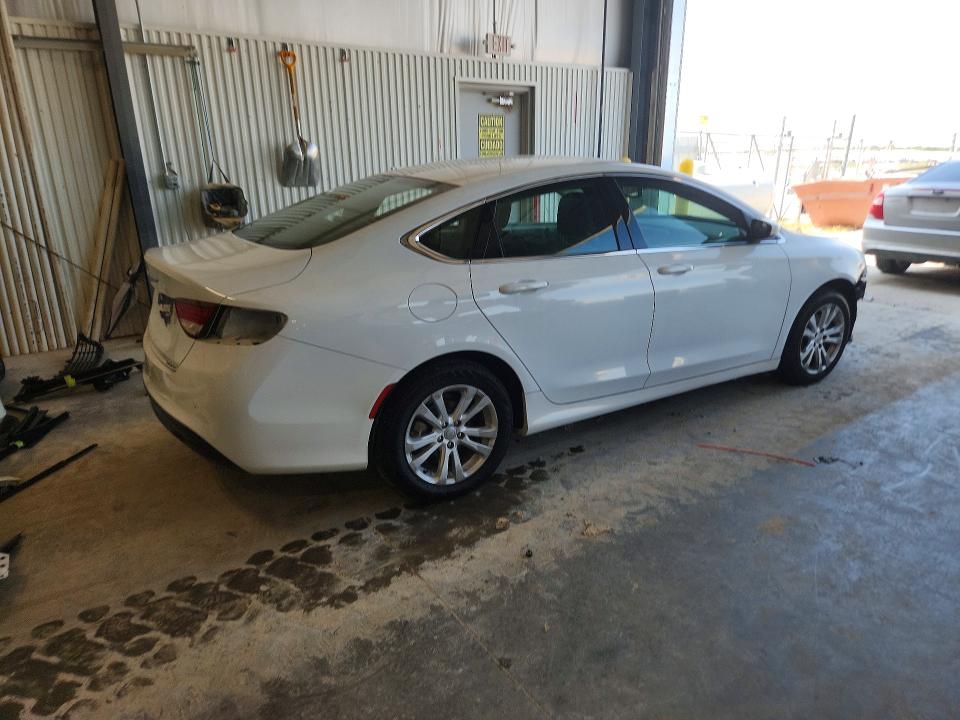 Foto 3 de la subasta – 2017 CHRYSLER 200 con VIN 1C3CCCFB1HN500962