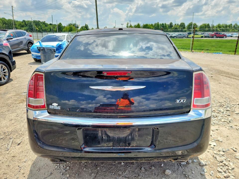 Photo 6 from auction – 2012 CHRYSLER 300 with VIN 2C3CCACG0CH200853