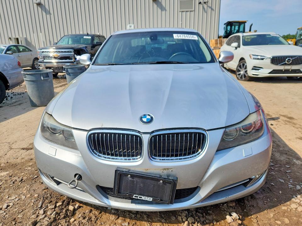 Photo 5 from auction – 2011 BMW 335 with VIN WBAPL5C59BA916857