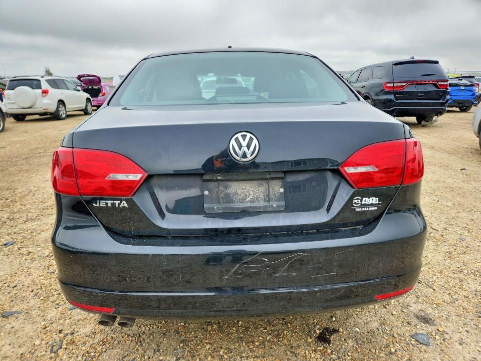 Photo 6 from auction – 2013 VOLKSWAGEN JETTA with VIN 3VW2K7AJXDM316122