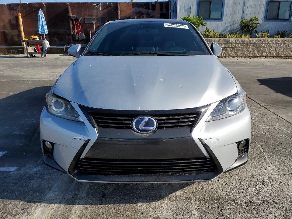 Photo 5 from auction – 2015 LEXUS CT with VIN JTHKD5BH6F2221479