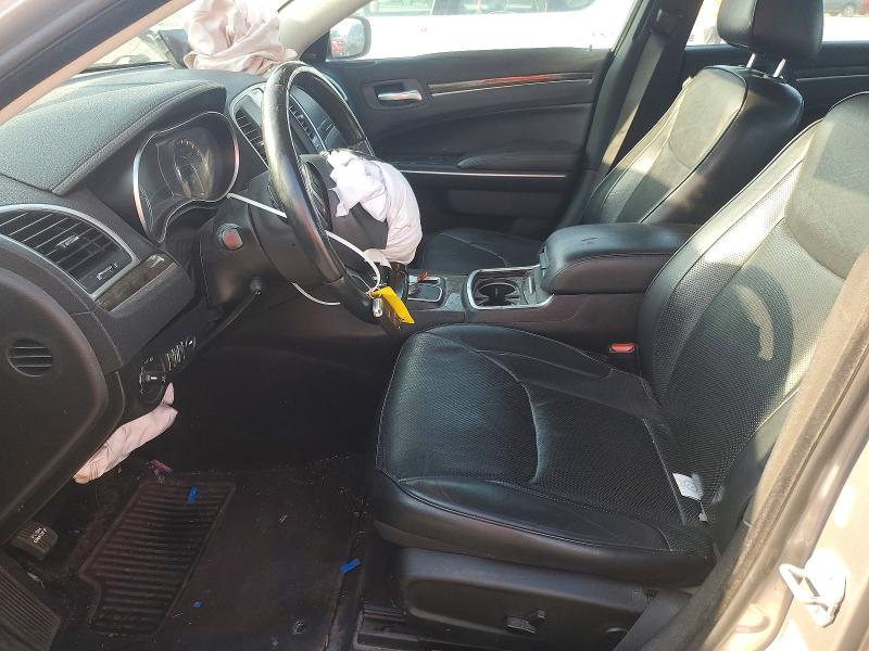 Photo 7 from auction – 2018 CHRYSLER 300 with VIN 2C3CCAKG1JH300376