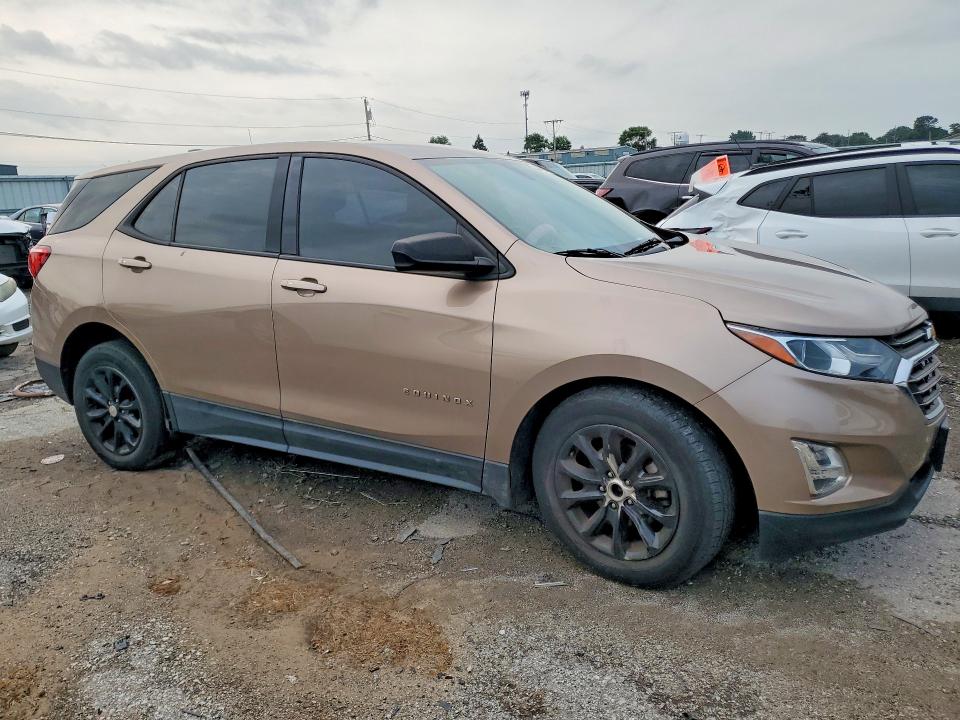 Photo 4 from auction – 2018 CHEVROLET EQUINOX with VIN 2GNAXHEV3J6234152