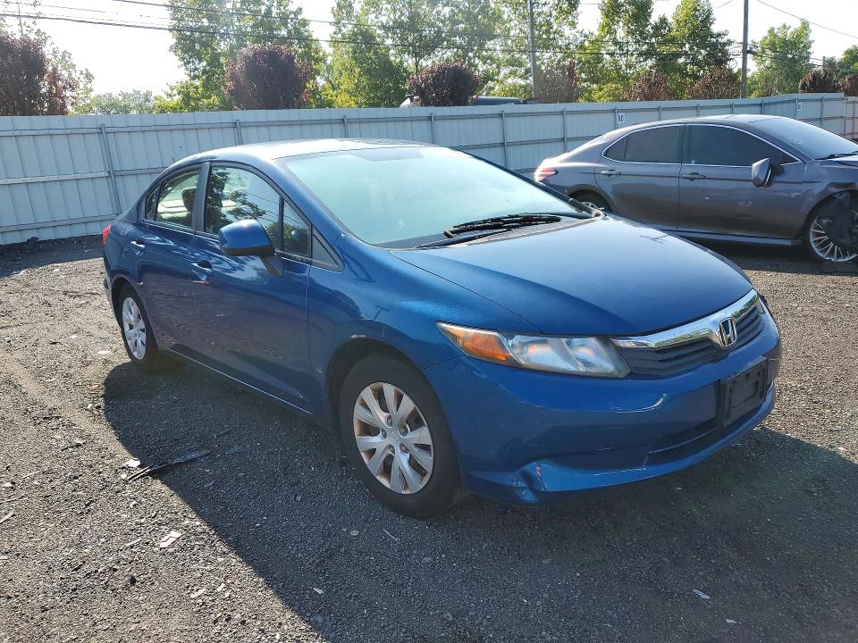 Photo 4 from auction – 2012 HONDA CIVIC with VIN 2HGFB2F58CH584636