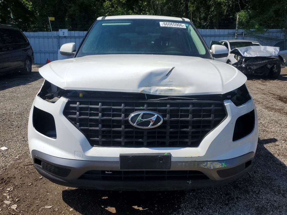 Photo 5 from auction – 2021 HYUNDAI VENUE with VIN KMHRB8A34MU069972