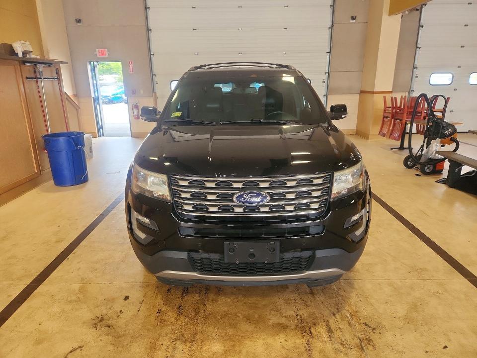 Photo 5 from auction – 2017 FORD EXPLORER with VIN 1FM5K8D87HGA83116