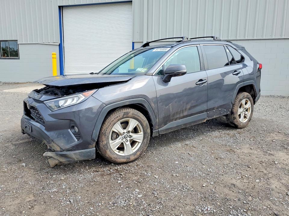 TOYOTA RAV4 2021 with VIN 2T3P1RFV3MW174990 - Photo from auction