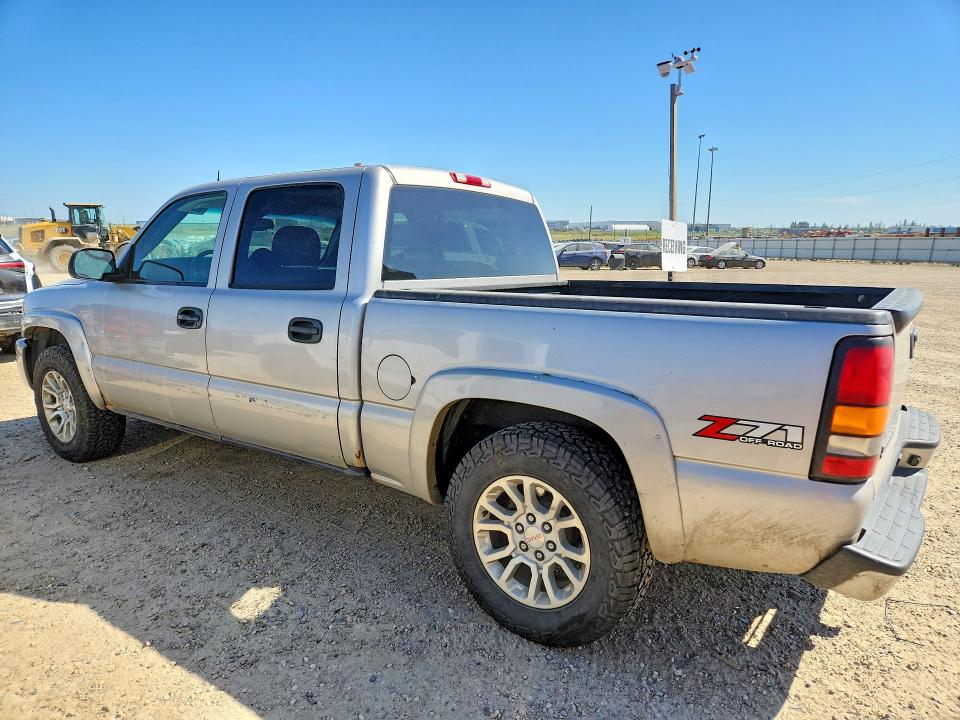 Photo 2 from auction – 2004 GMC NEW SIERRA with VIN 2GTEK13T541323546