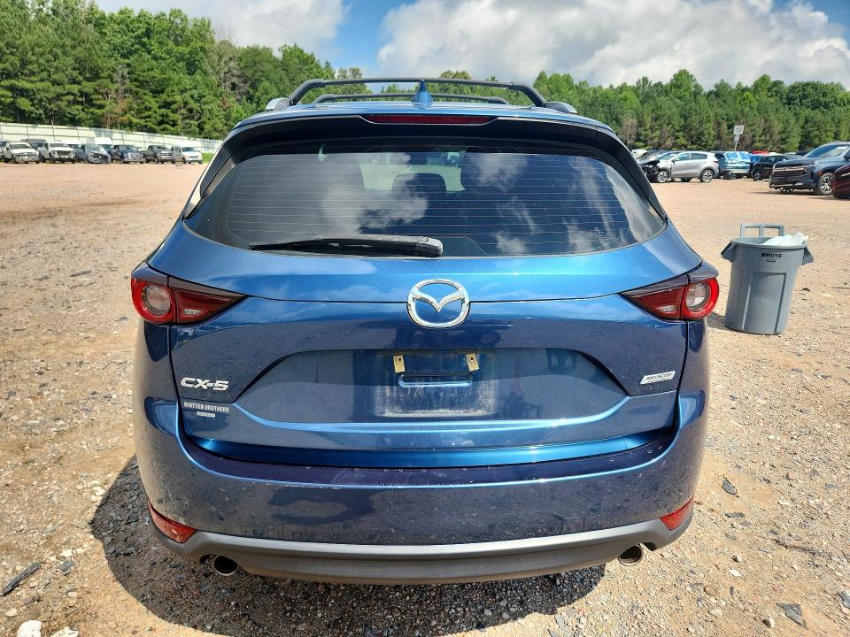 Снимка 6 от търг – 2018 MAZDA CX-5 с VIN JM3KFABM3J1357446