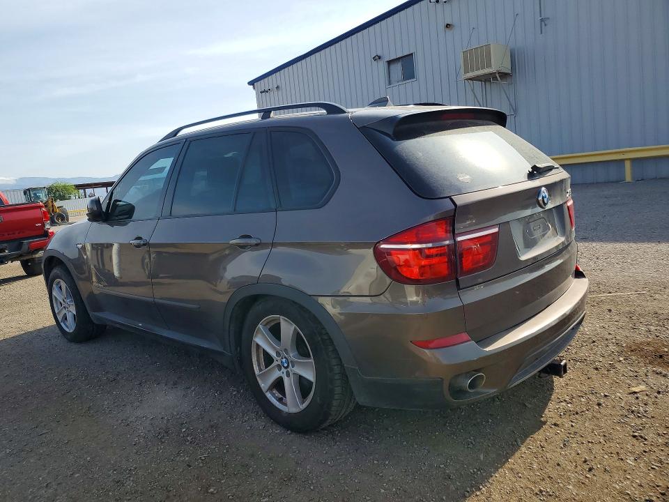 Photo 2 from auction – 2011 BMW X5 with VIN 5UXZW0C54BL662631