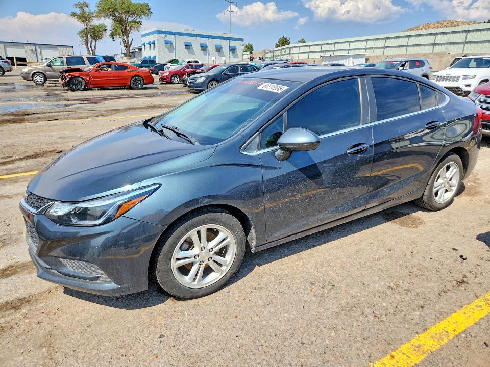 Photo 1 from auction – 2018 CHEVROLET CRUZE with VIN 1G1BE5SM7J7119169