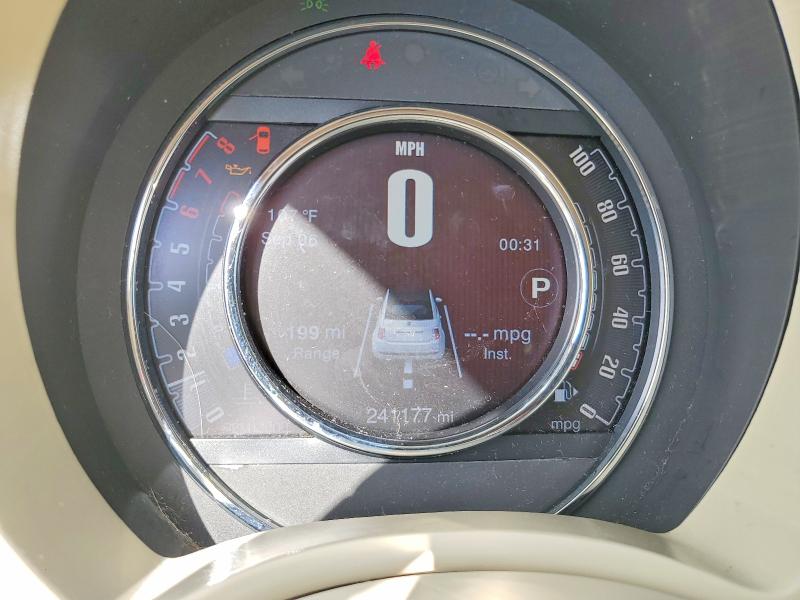 Photo 9 from auction – 2017 FIAT 500 with VIN 3C3CFFLR7HT509157