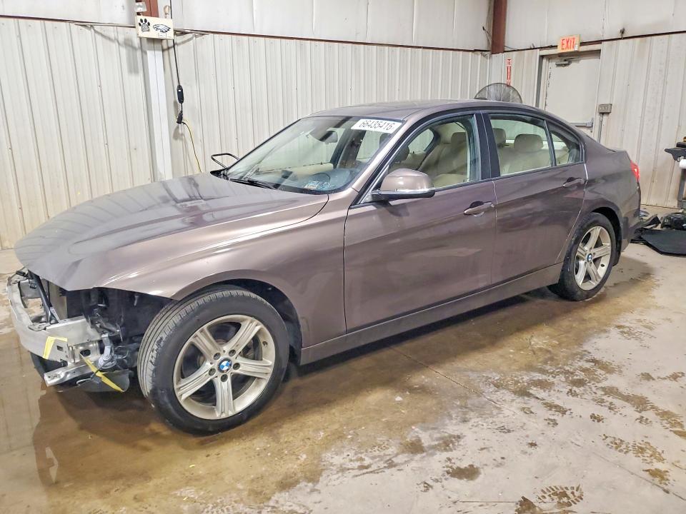 BMW 328 2013 with VIN WBA3B3C52DJ810937 - Photo from auction