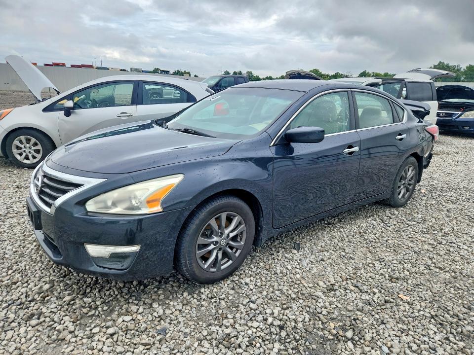NISSAN ALTIMA 2015 with VIN 1N4AL3AP8FC499846 - Photo from auction