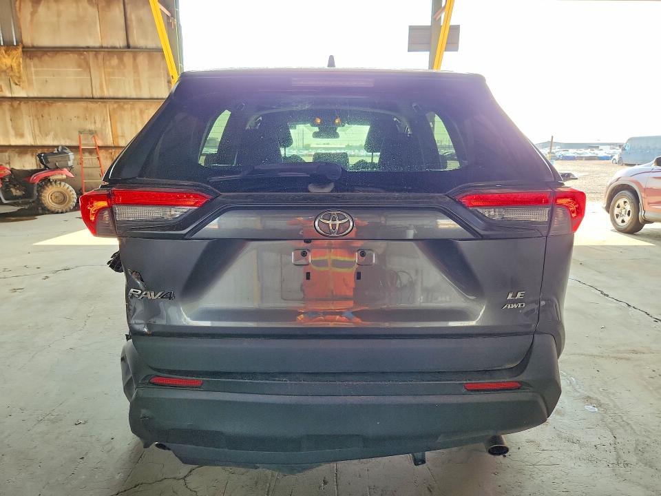 صورة رقم 6 من المزاد - 2021 TOYOTA RAV4 مع VIN 2T3F1RFV1MC178100