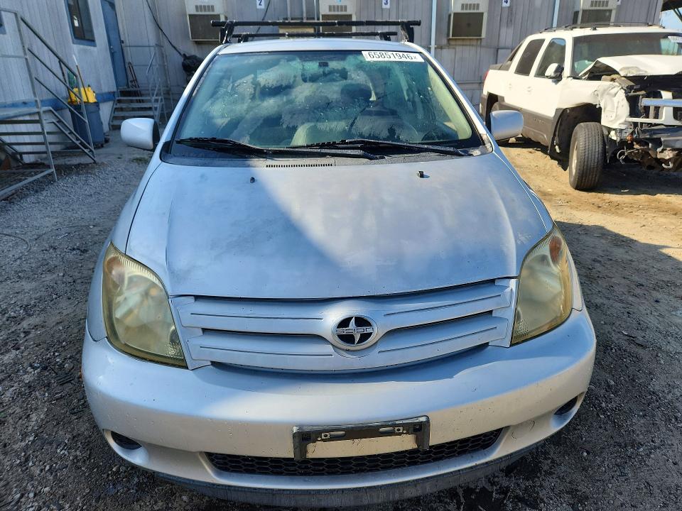 Photo 5 from auction – 2005 SCION XA with VIN JTKKT624150102202