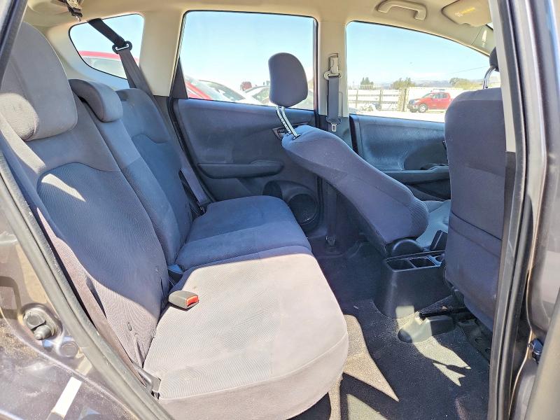 Photo 10 from auction – 2013 HONDA FIT with VIN JHMGE8H35DC032667
