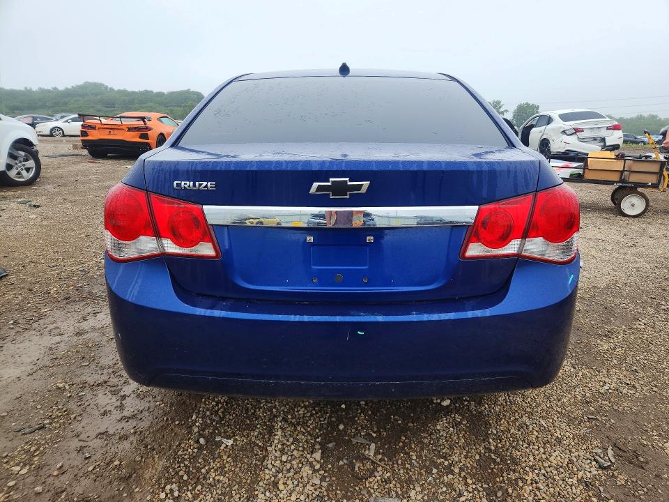 Photo 6 from auction – 2012 CHEVROLET CRUZE with VIN 1G1PC5SH6C7405581