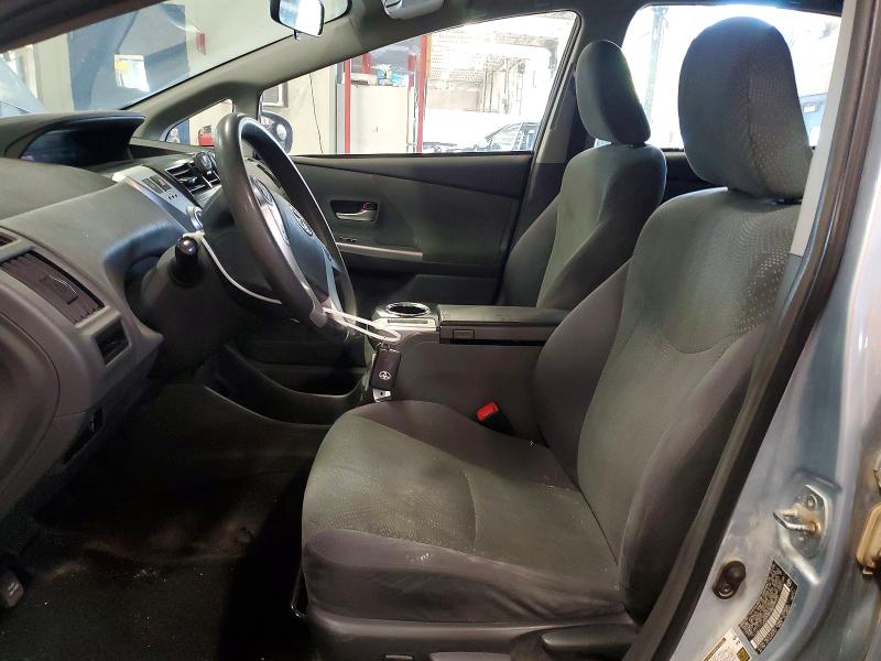 Zdjęcie 7 z aukcji – 2013 TOYOTA PRIUS V z VIN JTDZN3EU8D3286335