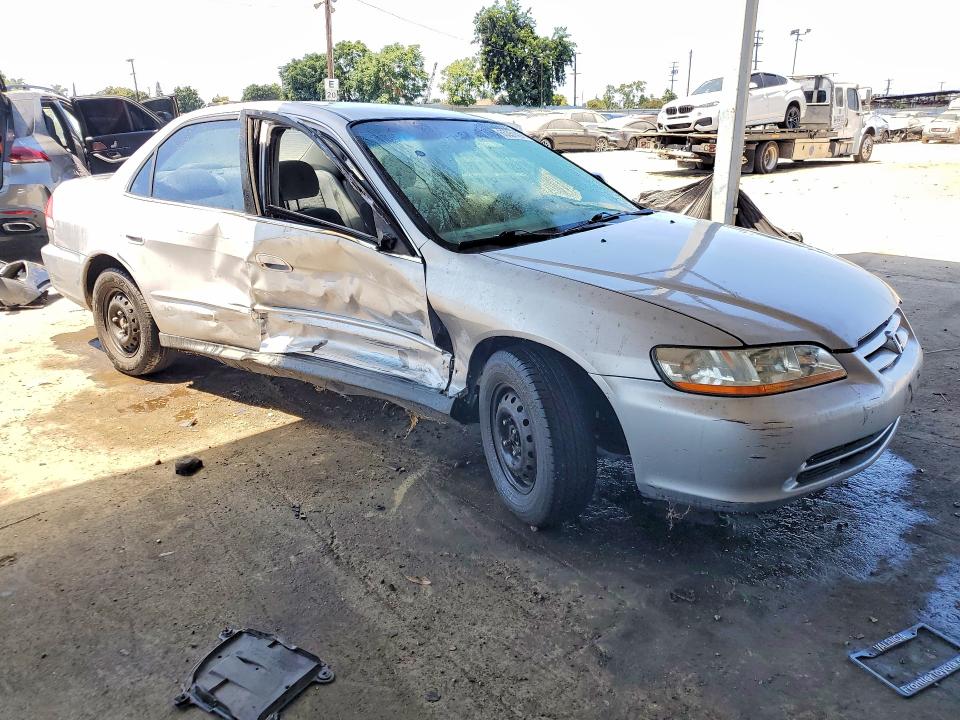 Photo 4 from auction – 2001 HONDA ACCORD with VIN 1HGCF86601A107309
