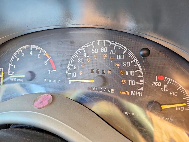 Photo 9 from auction – 1999 PONTIAC GRAND PRIX with VIN 1G2WP12K9XF312937