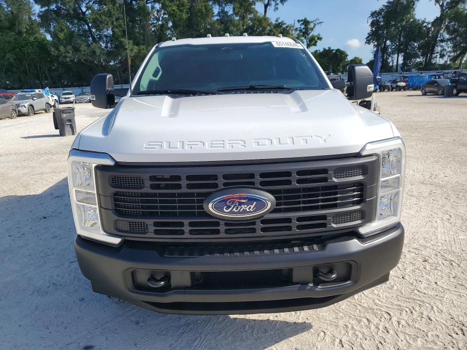 Photo 5 from auction – 2024 FORD F350 with VIN 1FT8X3BA9REC90244