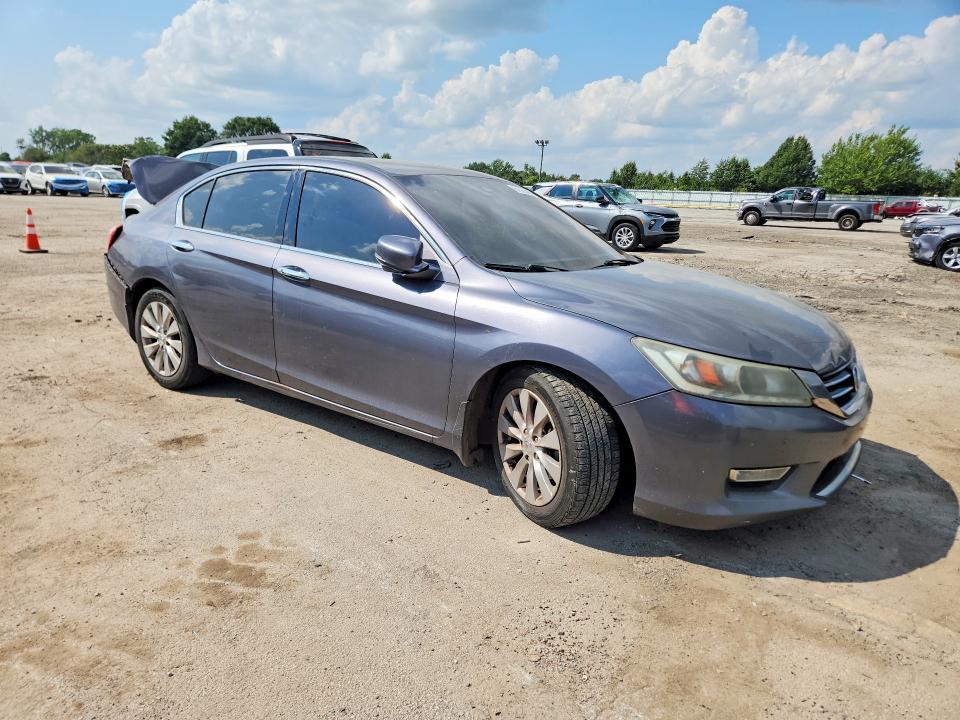 Photo 4 from auction – 2013 HONDA ACCORD with VIN 1HGCR3F8XDA019755