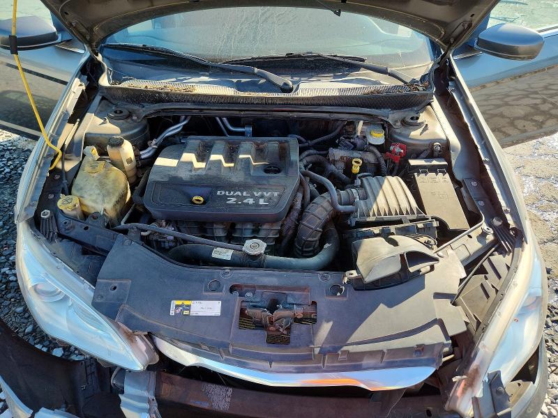 Photo 11 from auction – 2013 CHRYSLER 200 with VIN 1C3CCBAB2DN761187