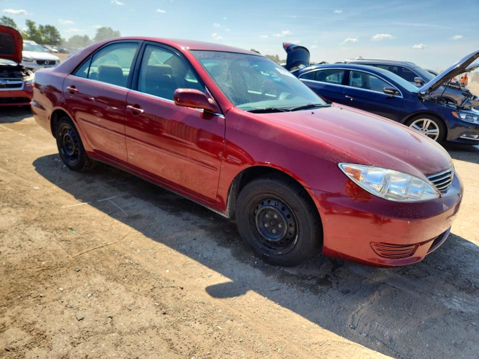 Photo 4 from auction – 2005 TOYOTA CAMRY with VIN 4T1BE32K65U393038