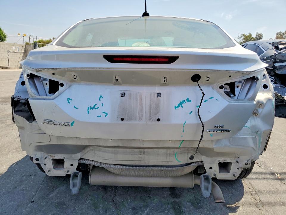 Photo 6 from auction – 2014 FORD FOCUS with VIN 1FADP3F29EL230915