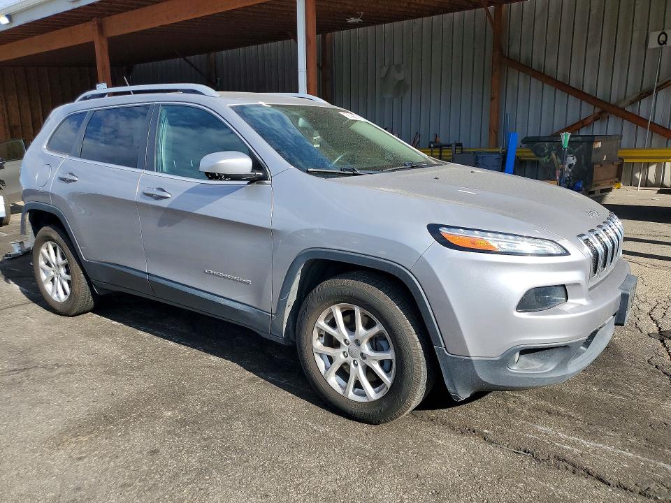 Zdjęcie 4 z aukcji – 2018 JEEP CHEROKEE z VIN 1C4PJMCB3JD555230