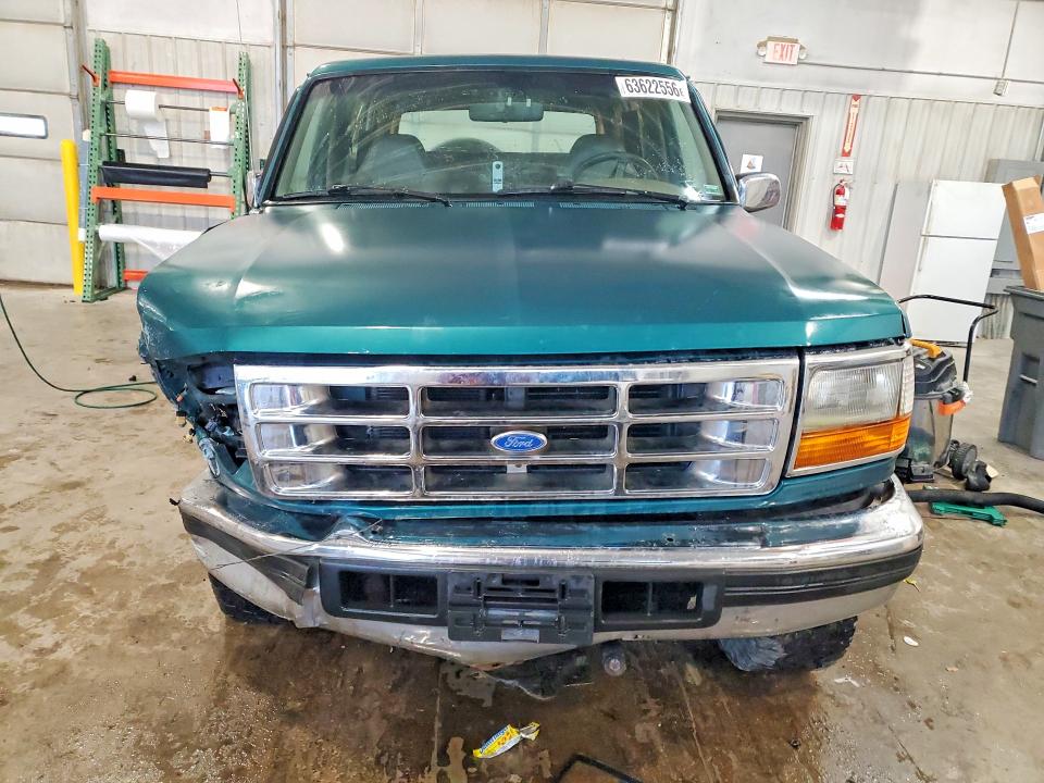 Photo 5 from auction – 1996 FORD BRONCO with VIN 1FMEU15H1TLB48073