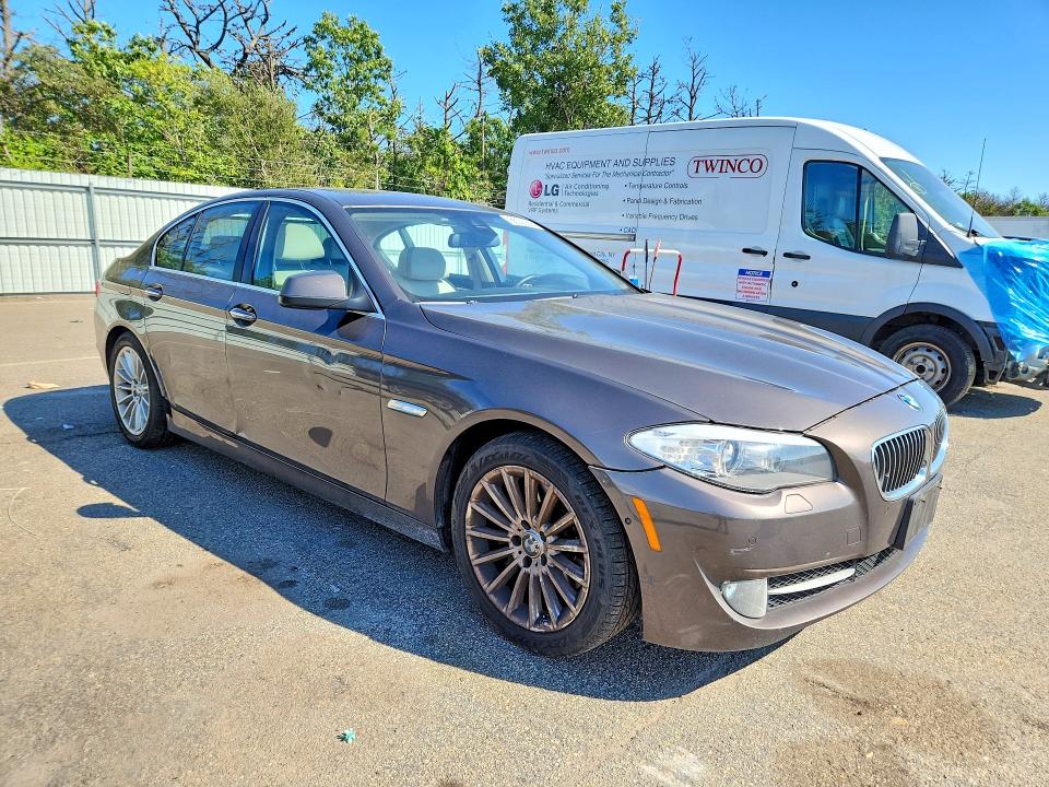 Photo 4 from auction – 2013 BMW 535 with VIN WBAFU7C51DDU68006