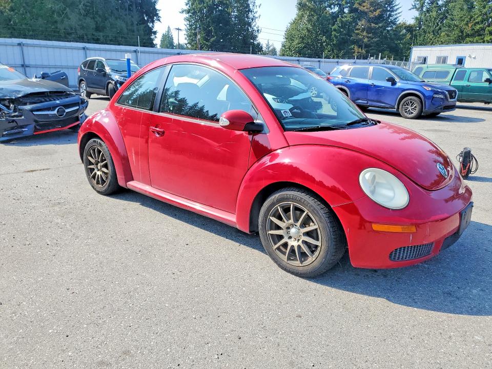 Photo 4 from auction – 2010 VOLKSWAGEN NEW BEETLE with VIN 3VWPG3AG4AM008928