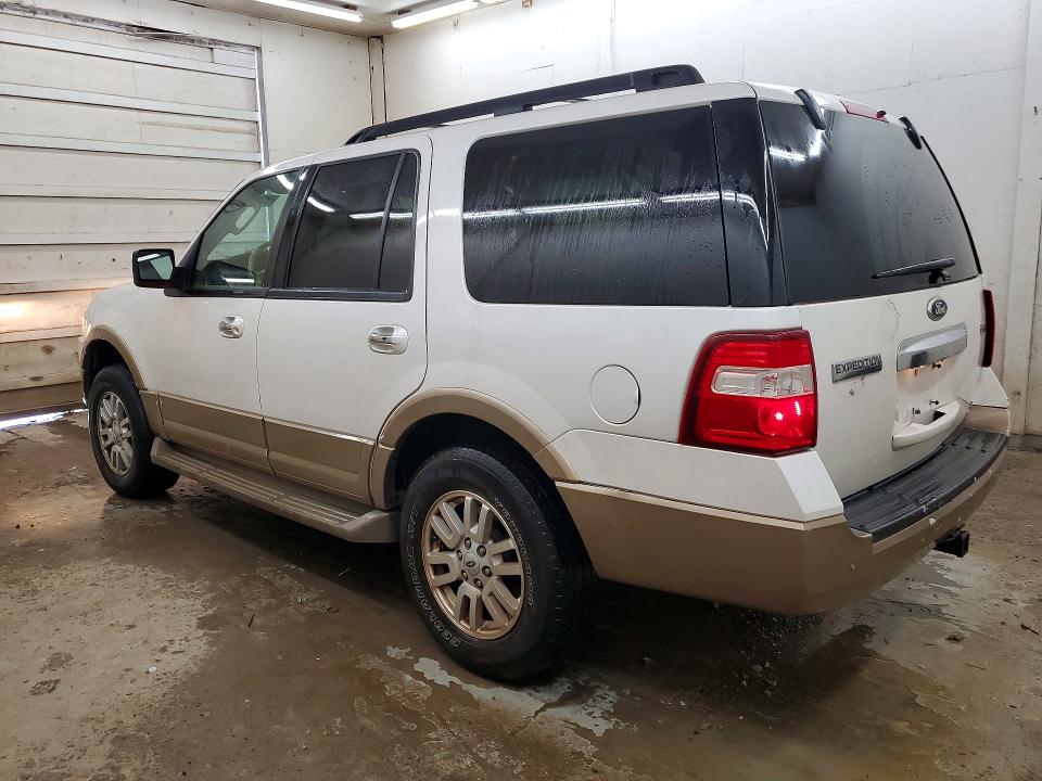 Photo 2 from auction – 2011 FORD EXPEDITION with VIN 1FMJU1H50BEF00529